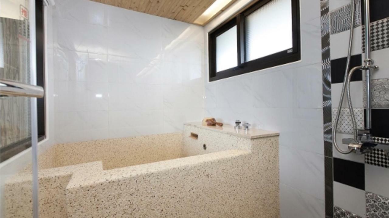 Ferienwohnung Jabez II Jiaoxi Exterior foto